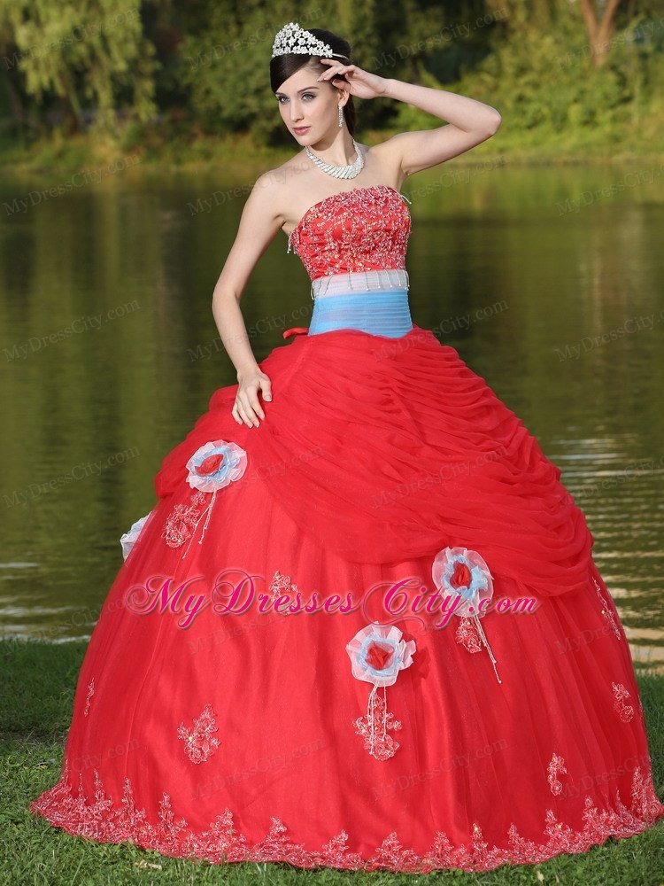 Strapless Ruches Beading Red Sweet 16 Dresses With Flower Decorate