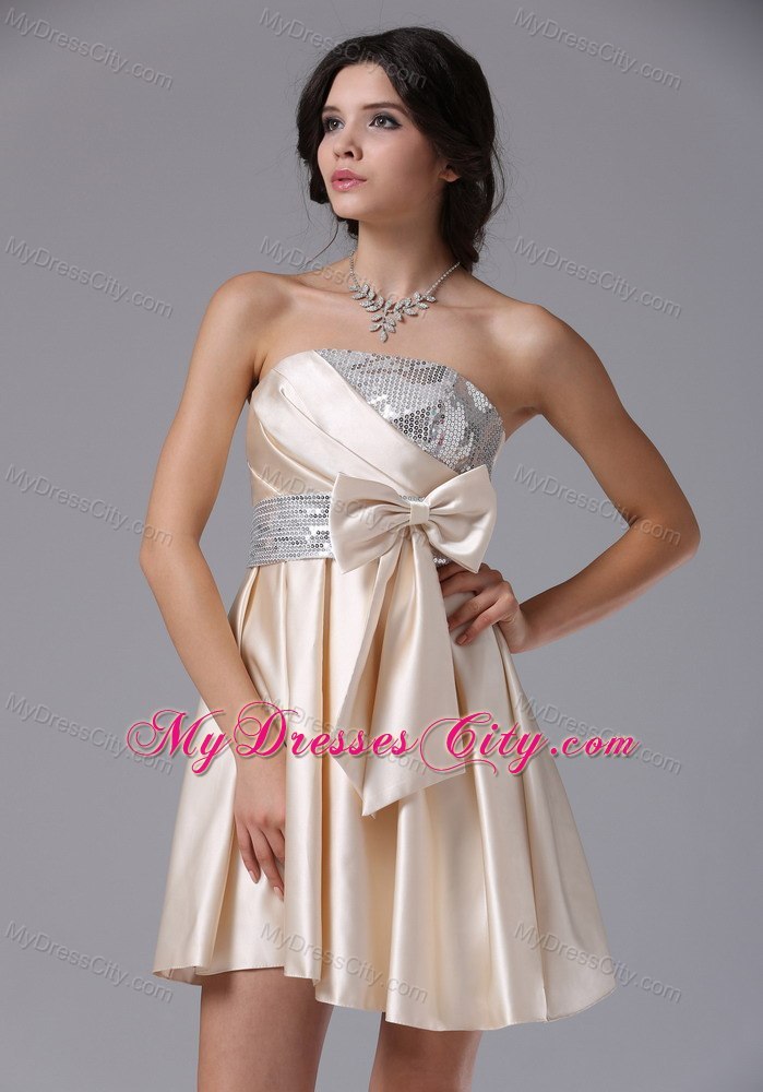 Sequin Bowknot Strapless Mini-length Champagne Cocktail Dress