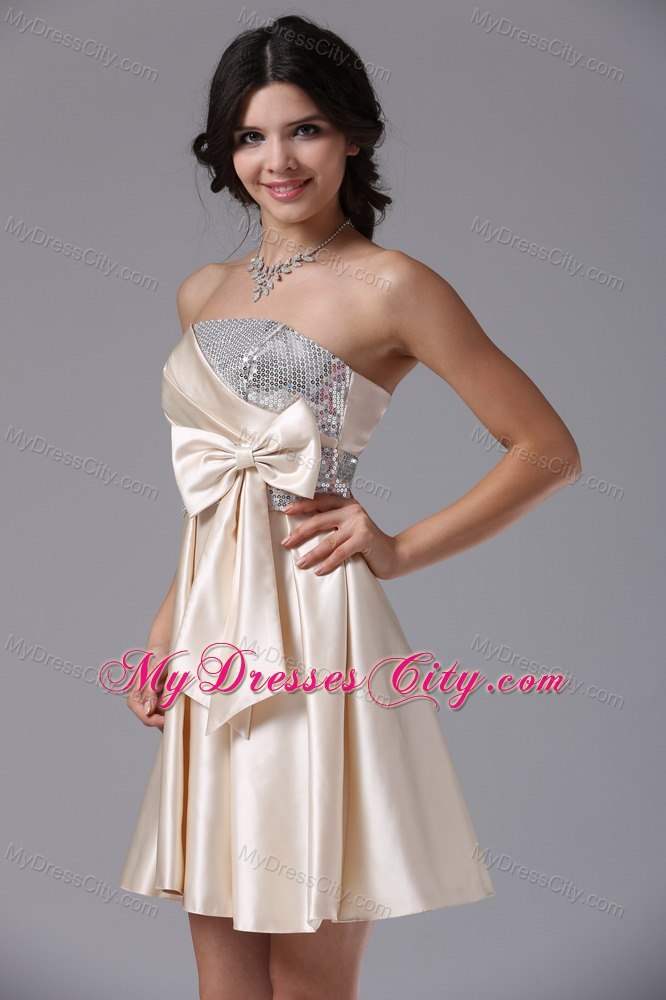 Sequin Bowknot Strapless Mini-length Champagne Cocktail Dress