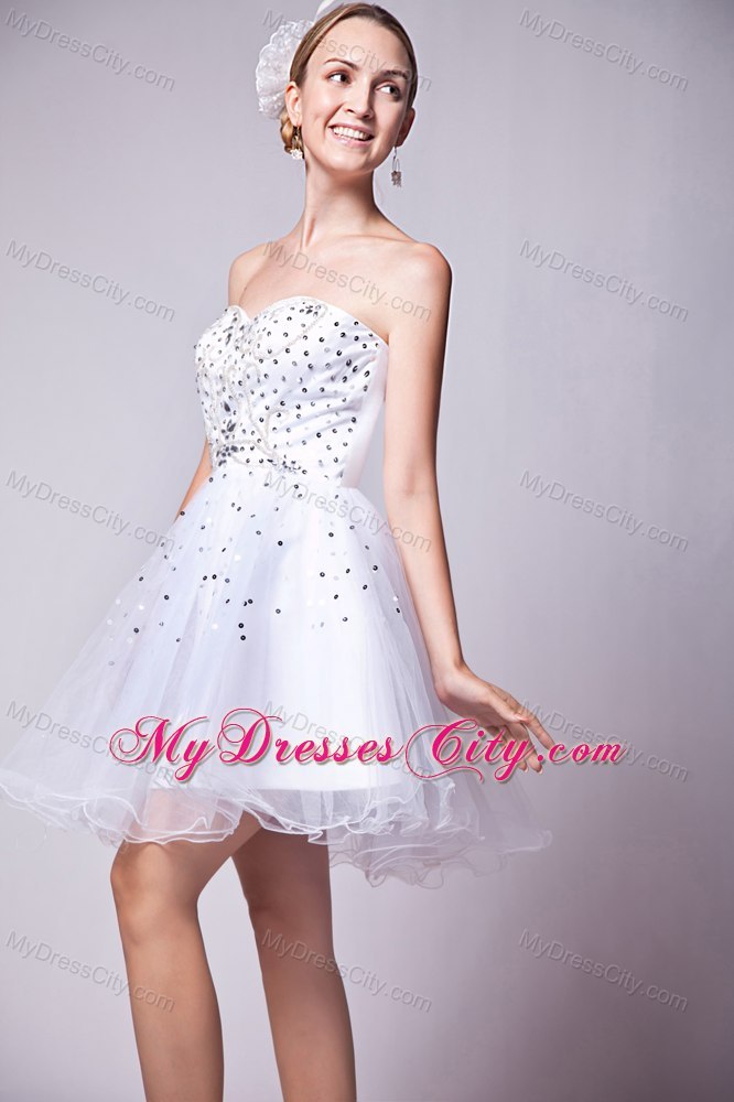 White A-line Sweetheart Cocktails Dresses with Organza Beading