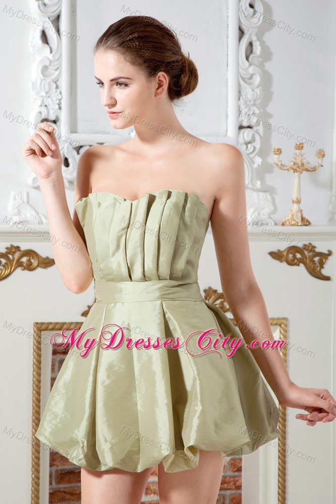 Sexy Mini-length Pick Ups Ruched Olive Green Cocktail Dresses for Dama