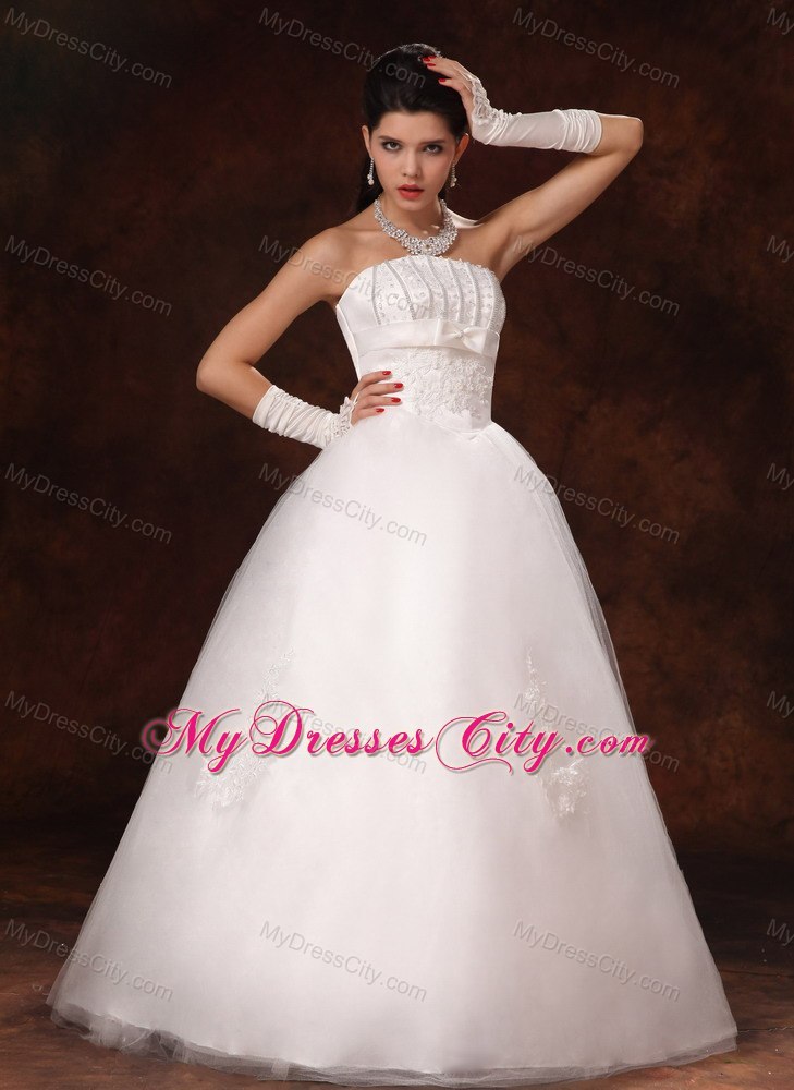 New Style Beading Decorate Waist Strapless Wedding Gowns for 2013