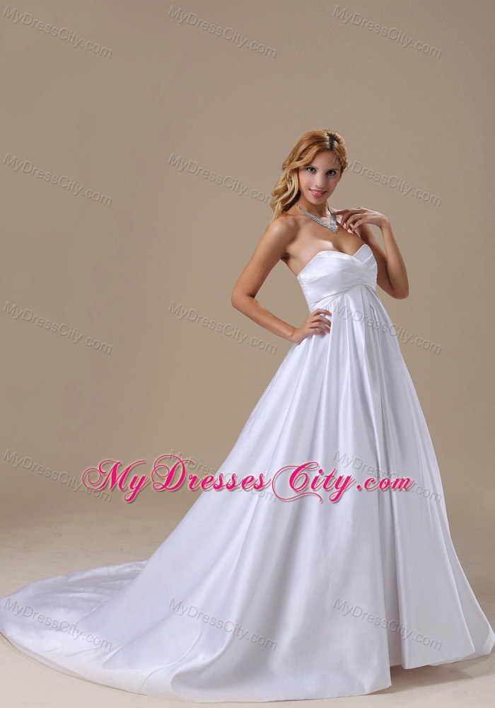 Simple A-line Sweetheart Brush Train Clasp Handle Dress for Wedding