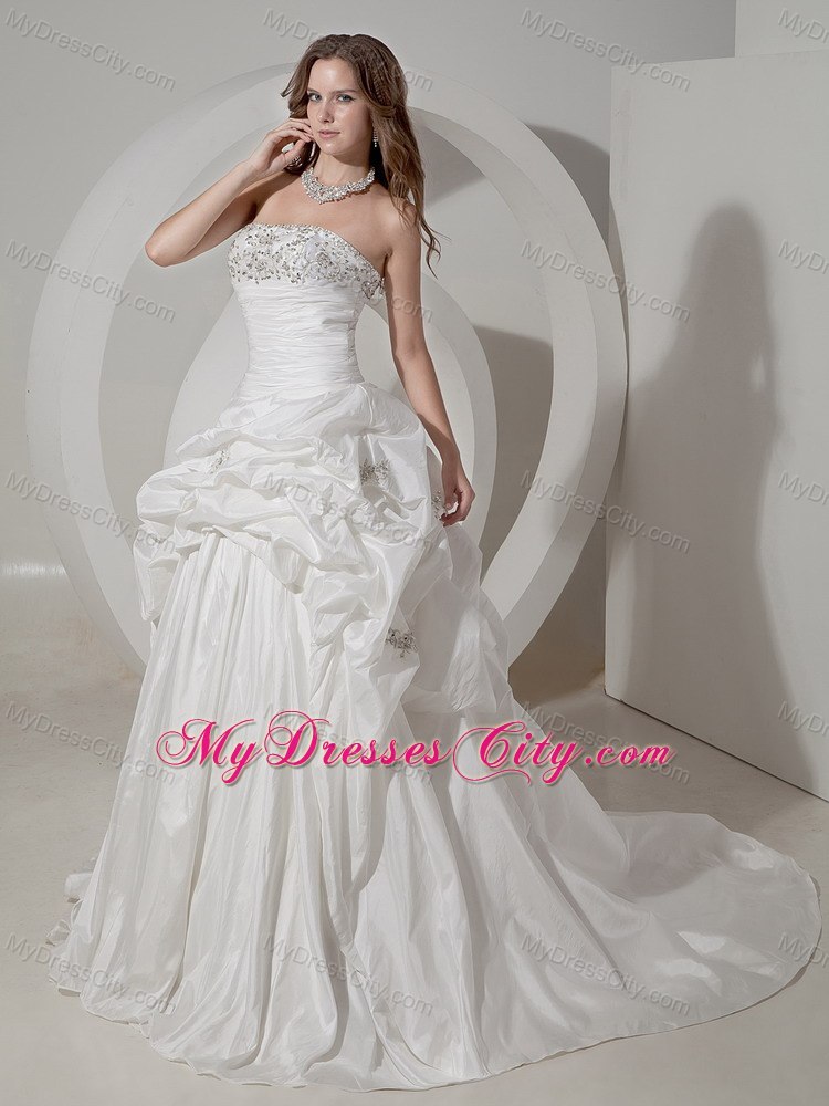 Luxurious A-line Chapel Train Beaded and Pick-ups Bridal dress