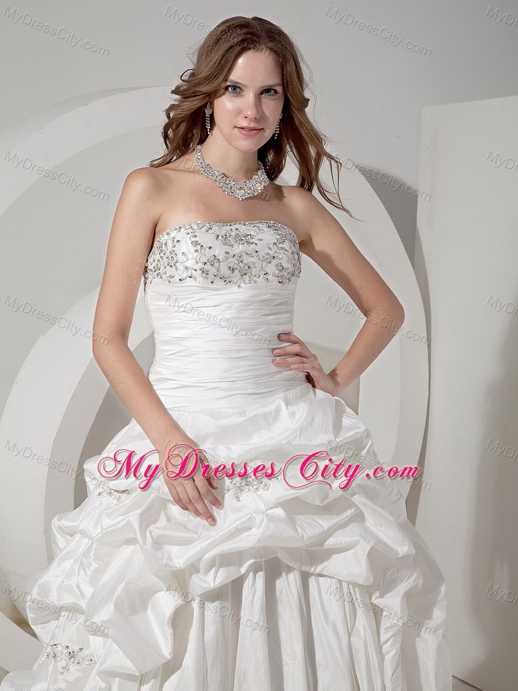 Luxurious A-line Chapel Train Beaded and Pick-ups Bridal dress