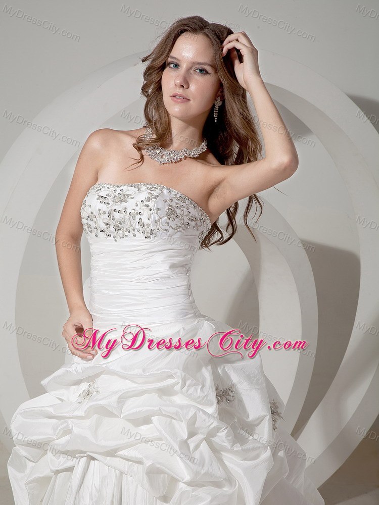 Luxurious A-line Chapel Train Beaded and Pick-ups Bridal dress