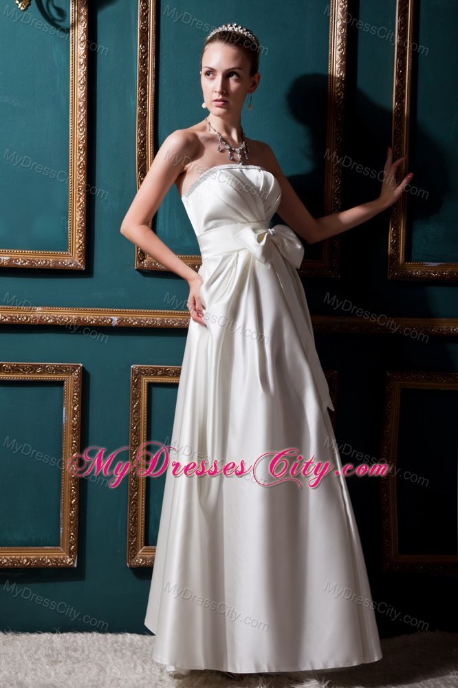 Jeweled Neckline Floor-length Taffeta Wedding Dress with Bows