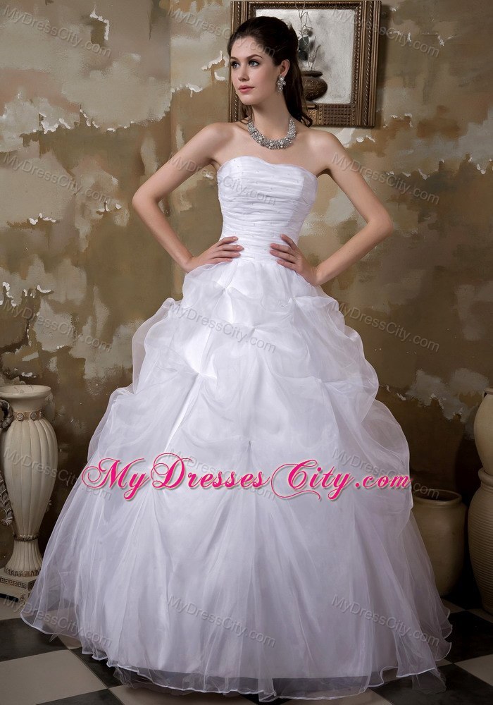 Ball Gown Strapless Taffeta and Organza Pick-ups Wedding Gown