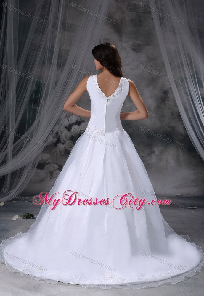 Appliques V-neck Chapel Train 2013 Wedding Anniversary Dress for Church