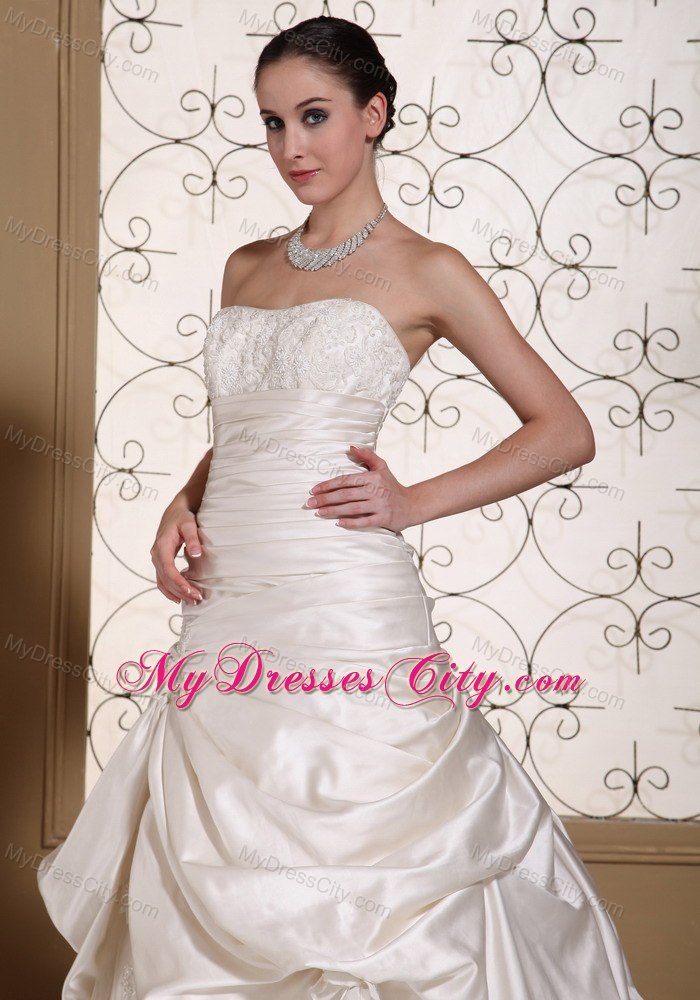 Pick Ups Lace Strapless Chapel Train Ivory 2013 Cheap Wedding Gowns