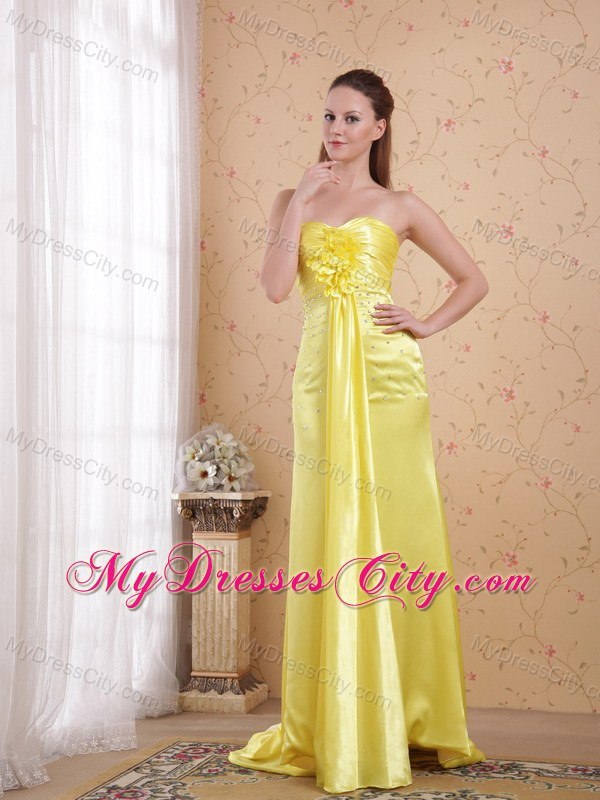 Light Yellow Sweetheart Watteau Train Prom Dress with Beading