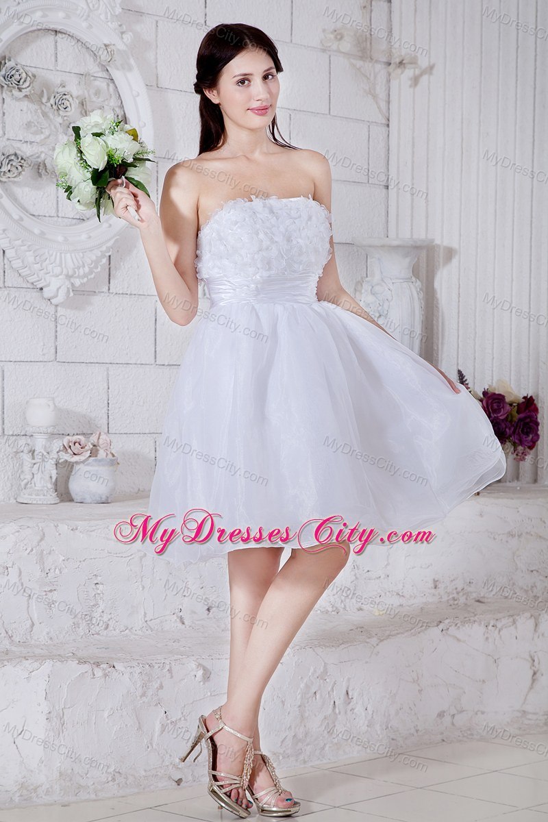 White Strapless Short Prom Dress with Appliques Mini-length