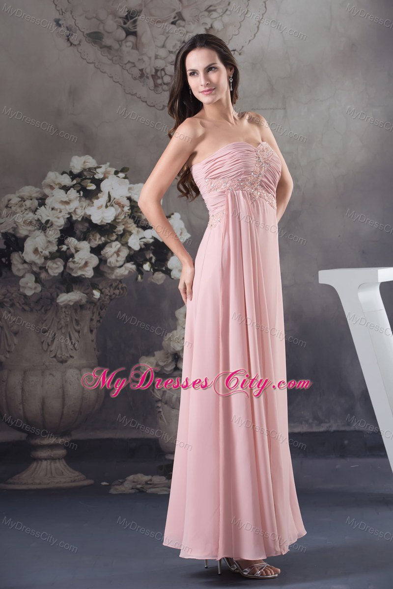 2013 Simple Column Sweetheart Beading Ruching Pink Prom Dress