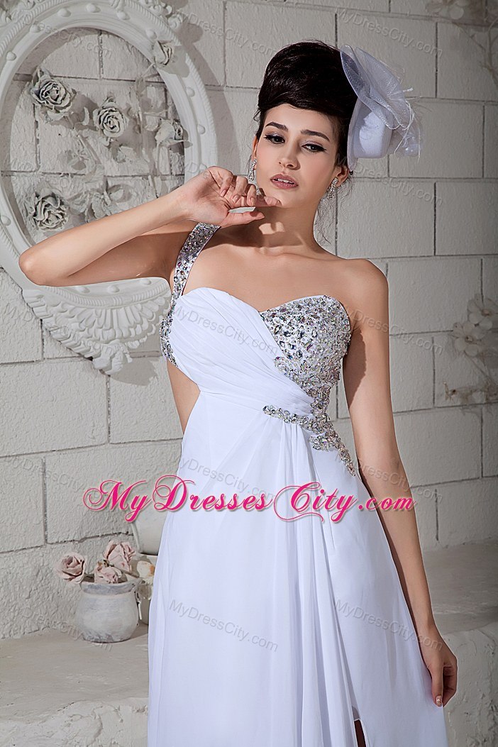 Elegant Empire Brush Train Single Shoulder Beading White Prom Dress