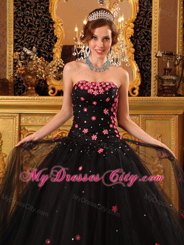 Strapless Black Tulle Appliques Quinceanera Dress For 2013 Spring