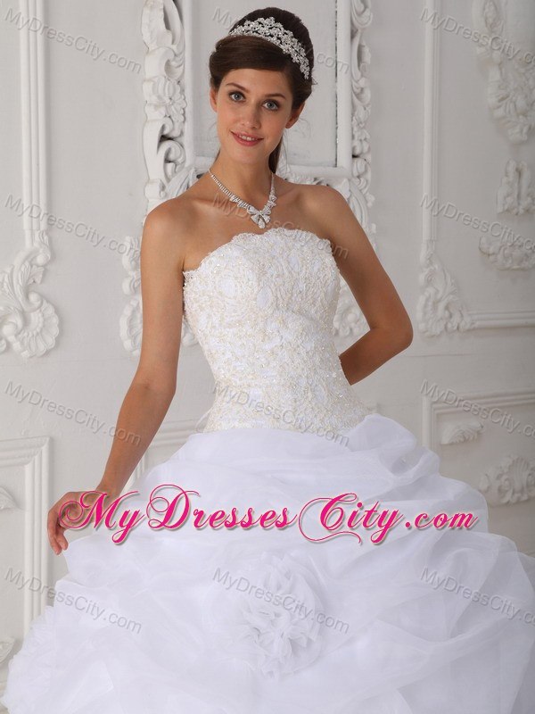 Pretty Strapless Lace Pick Ups White Quinceanera Gowns For Cheap