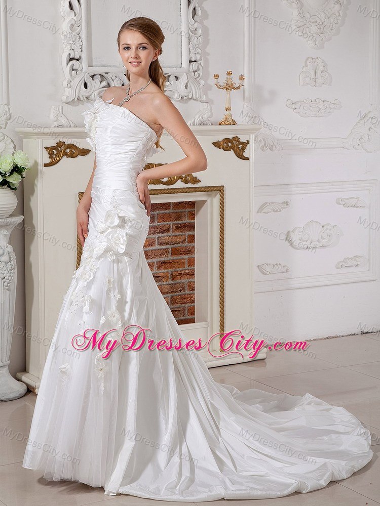 Ruche Beading and Hand Made Flowers Decorated Court Train Bridal Dress