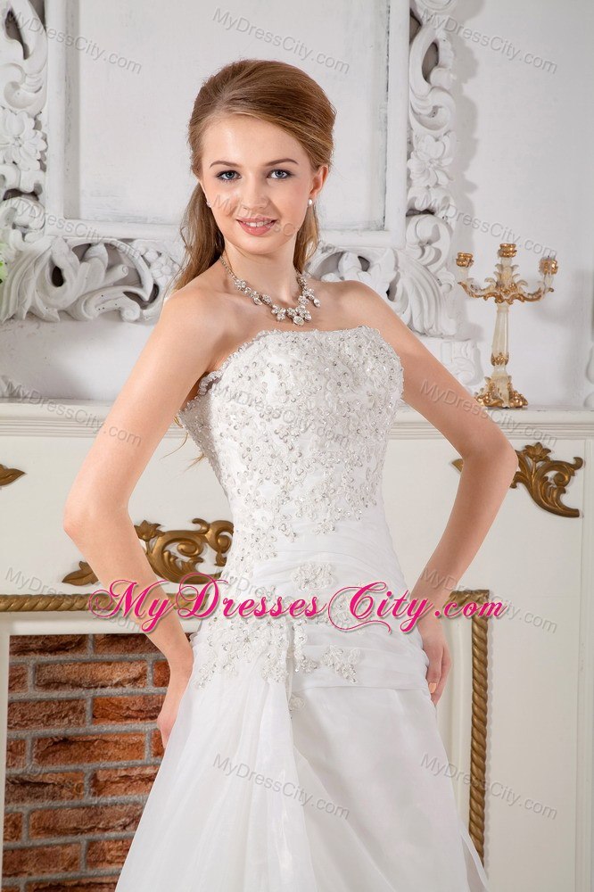 Organza Lace Ruching Strapless Wedding Gowns with Court Train