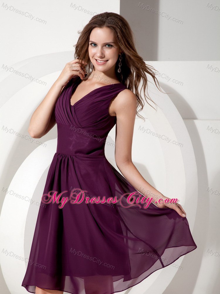 Dark Purple Empire Knee-length Chiffon Bridesmaid Dress Ruched V-neck