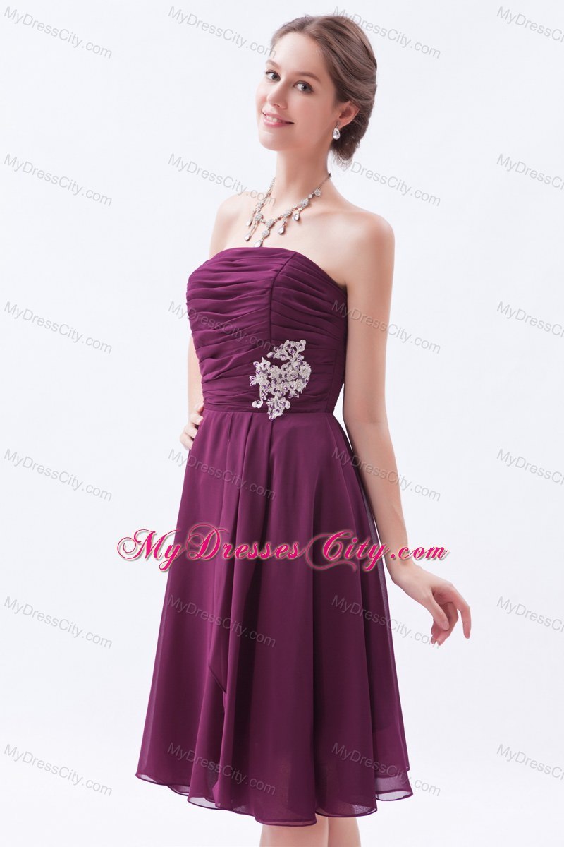 Dark Purple Strapless Aline Chiffon Appliques Bridesmaid Dresses Knee
