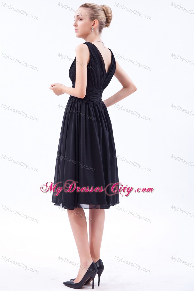 2013 Best seller Black Empire V-neck Short Chiffon Ruched Bridesmaid Dress