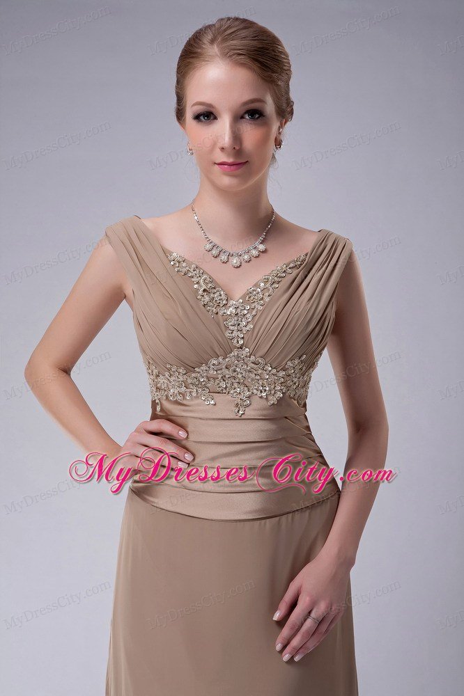 Ruching Champagne Column V-neck Appliques Dresses for Mothers