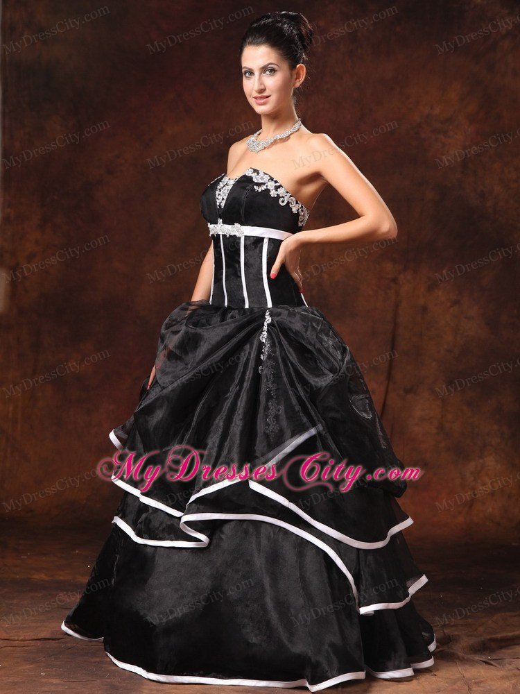 Appliques Strapless Pick Ups Black Prom Gown Dress with White Hem