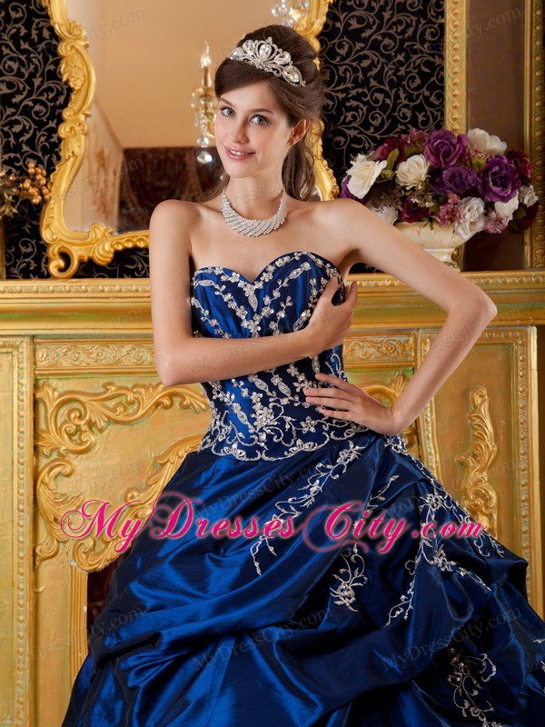 Navy Blue Sweetheart Appliques Sweet Sixteen Dresses