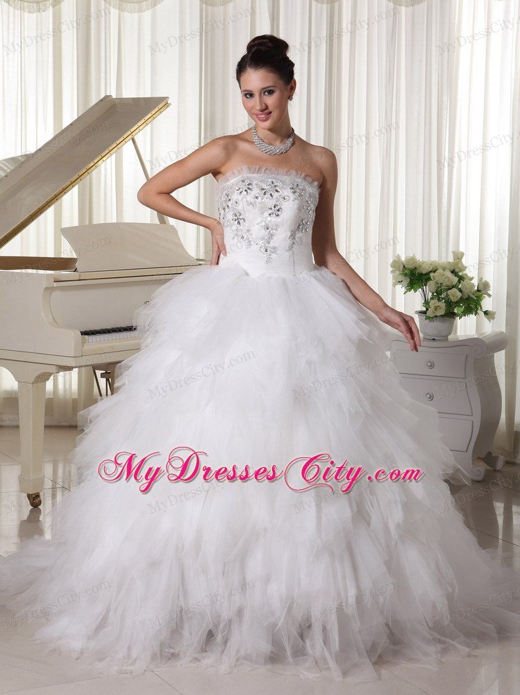 Tulle Ruffles A-line Strapless Beaded Decorated Wedding Dress