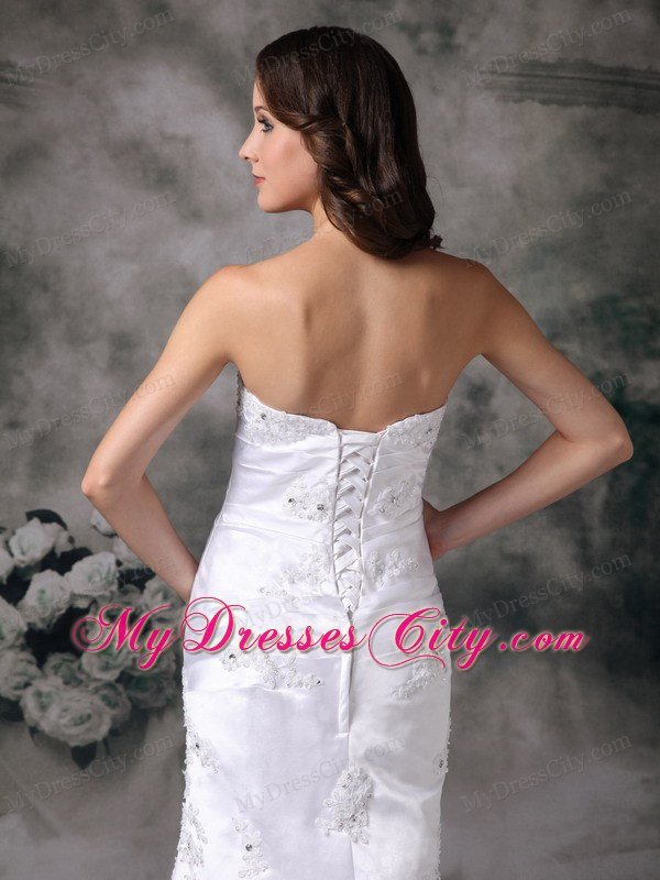 Column Brush Train Appliques Decorated Satin Dress for Wedding