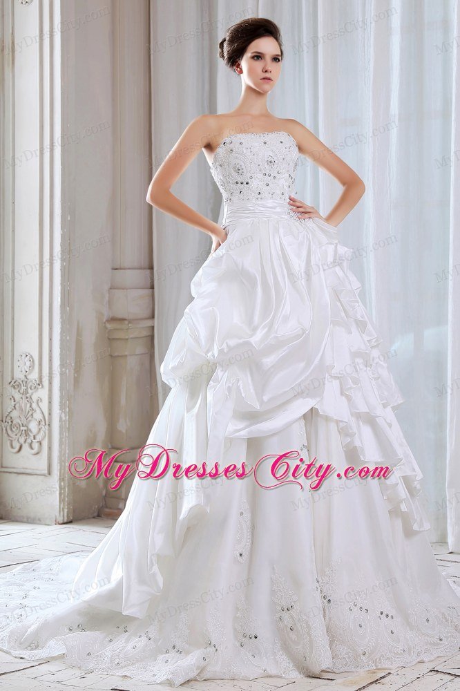 Affordable A-line Strapless Lace Beading Wedding Gowns Chapel Train