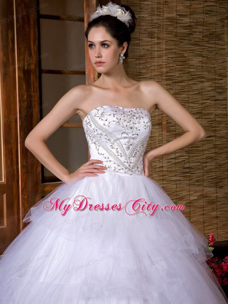 Newest Strapless Embroidery Taffeta and Organza Wedding Dress