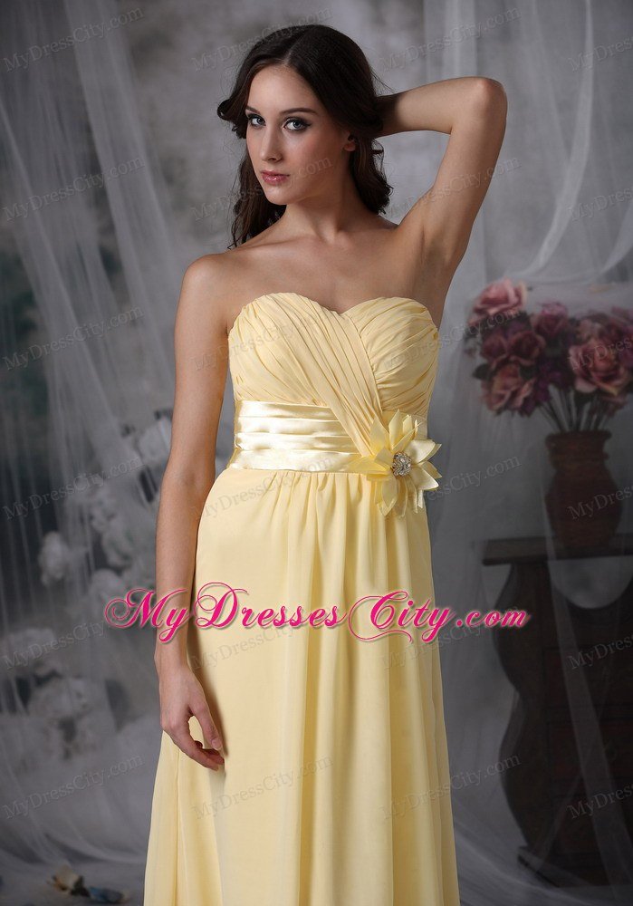 Empire Light Yellow Sweetheart Prom Dresses with Flower