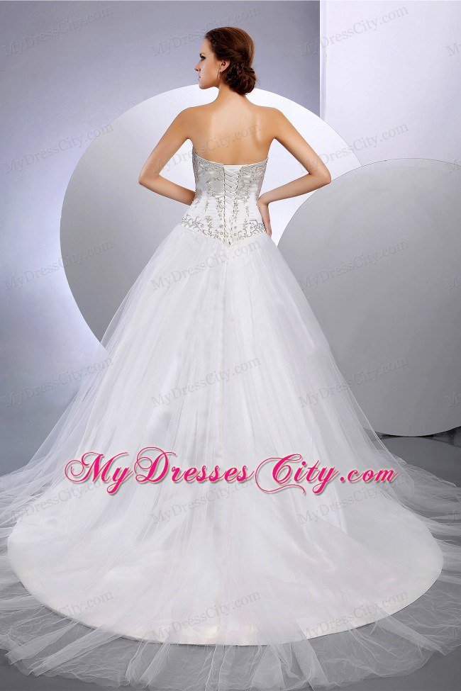 2013 Sweetheart Cathedral Train Embroidery Wedding Dress