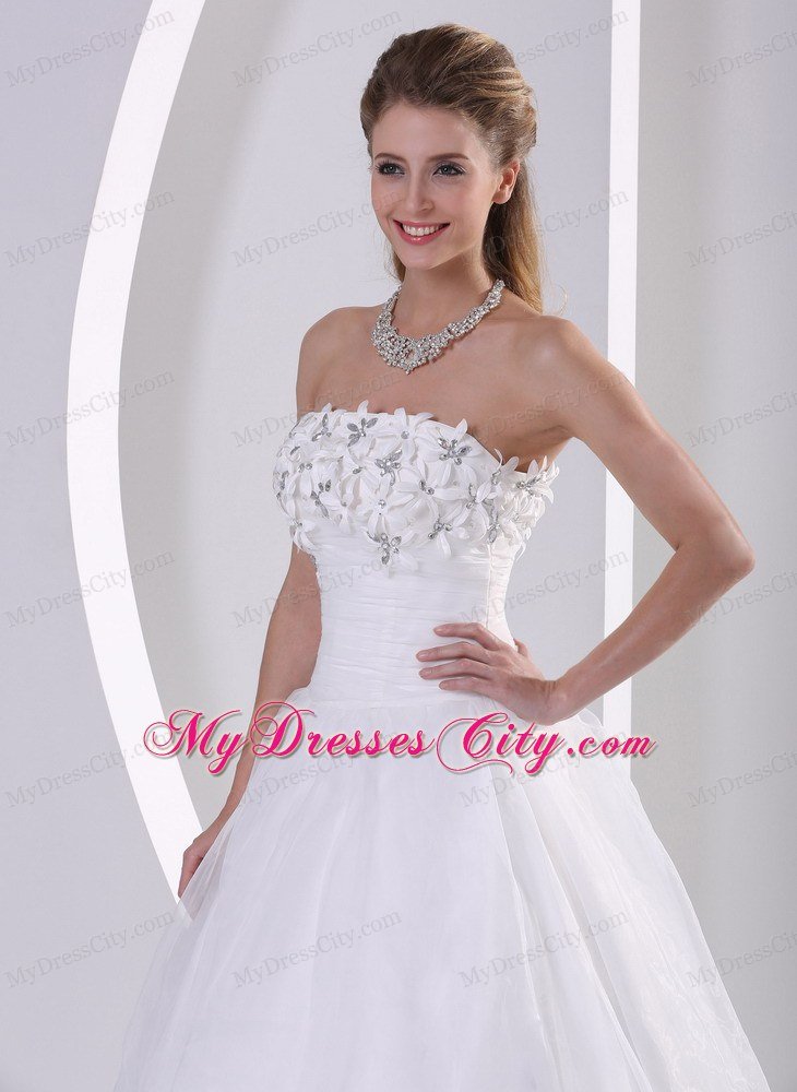 Organza A-line Appliques and Beading Wedding Dress With Zipper-up