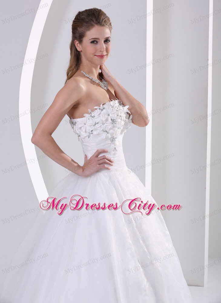 Organza A-line Appliques and Beading Wedding Dress With Zipper-up