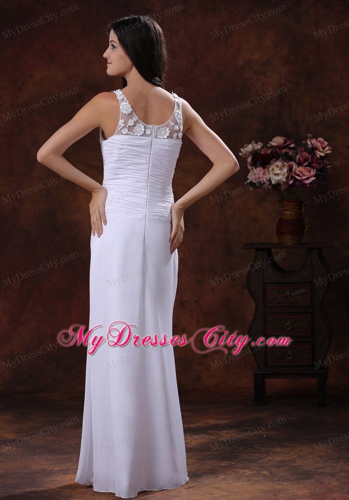 Cheap White V-neck Chiffon Flowery Wedding Dress Appliques Decorated