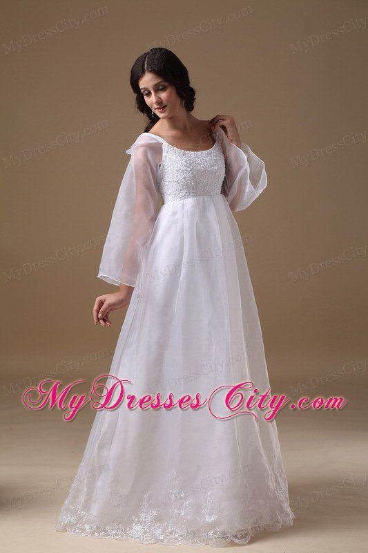 2013 Beautiful Lace Decorated A-line Scoop Organza Wedding Gown