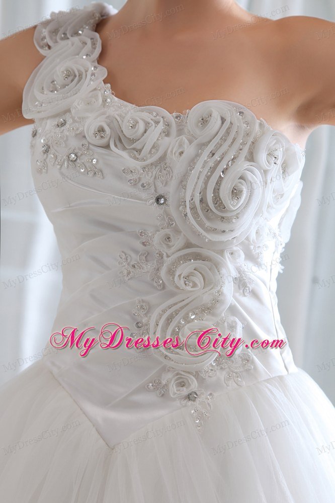 One Shoulder Beading Lace Flowers Wedding Gown with Court Train
