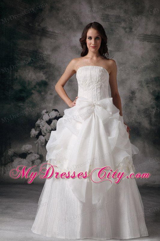 2013 Summer Discount Strapless Bow Appliques Wedding Gowns