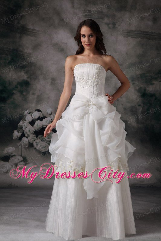 2013 Summer Discount Strapless Bow Appliques Wedding Gowns