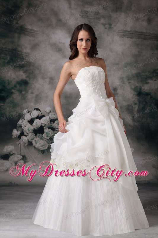 2013 Summer Discount Strapless Bow Appliques Wedding Gowns
