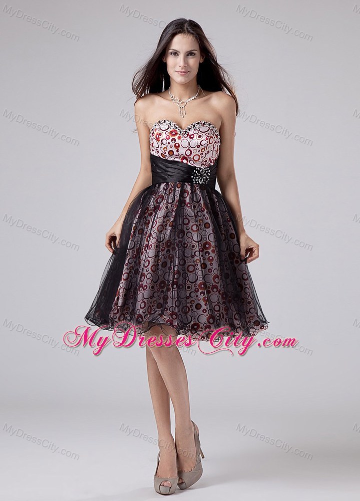 Knee-length Sweetheart Black Tulle Party Dress with Printing