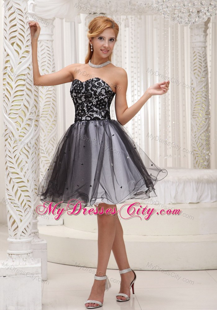 Lace Decorate Up Bodice Short Black and White Party Dress