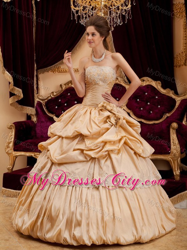 Beautiful Taffeta Appliques Champagne Sweet 16 Dresses