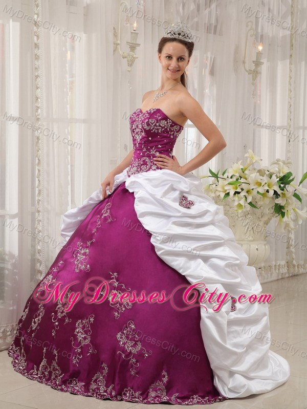 Purple and White Sweetheart Embroidery Dress for Sweet 15