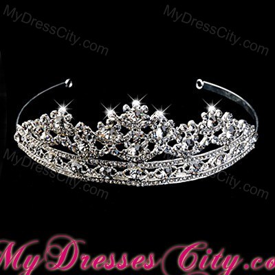 Exclusive Tiara With Splendid Carve Patterns