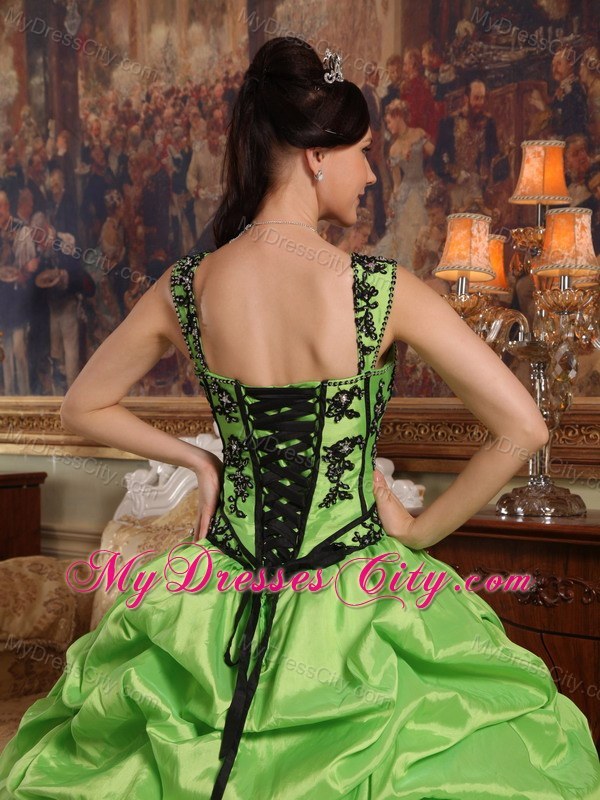 Spring Green Quinceanera Dress with Straps pick-ups Taffeta