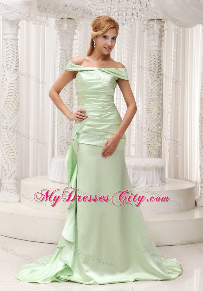 Off The Shoulder Ruched Brush Train Evening Dress with Bowknot On Side