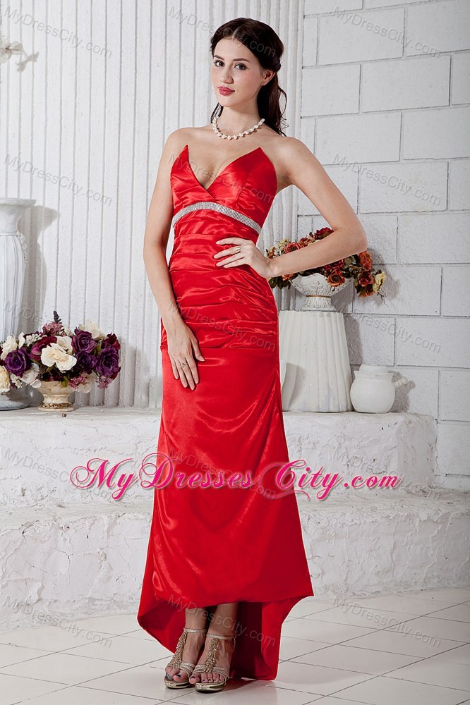 V-Cut Neck Taffeta Beading Ruched 2013 Red Prom Evening Gowns